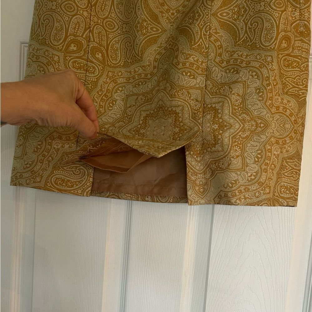 Tommy Bahama Gold Paisley 100% Silk Lined Pencil Skirt Size 6 - Picture 5 of 10